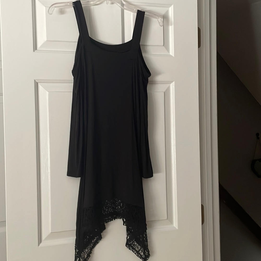 Cupid open shoulder long fun top